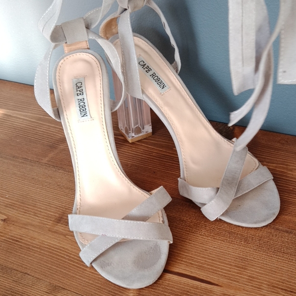 Cape Robbin sandals - Picture 4 of 8